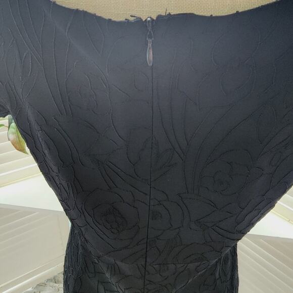 ARMANI COLLEZIONI BLACK V NECK LINED CAP SLEEVE RUFFLE DRESS SIZE M/L - Picture 3 of 7